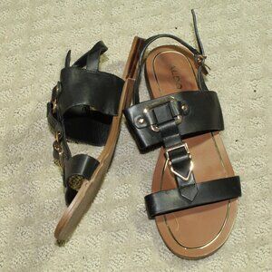 Aldo Women's 7 Black Gold-toned Metal Accents Flat Sandals